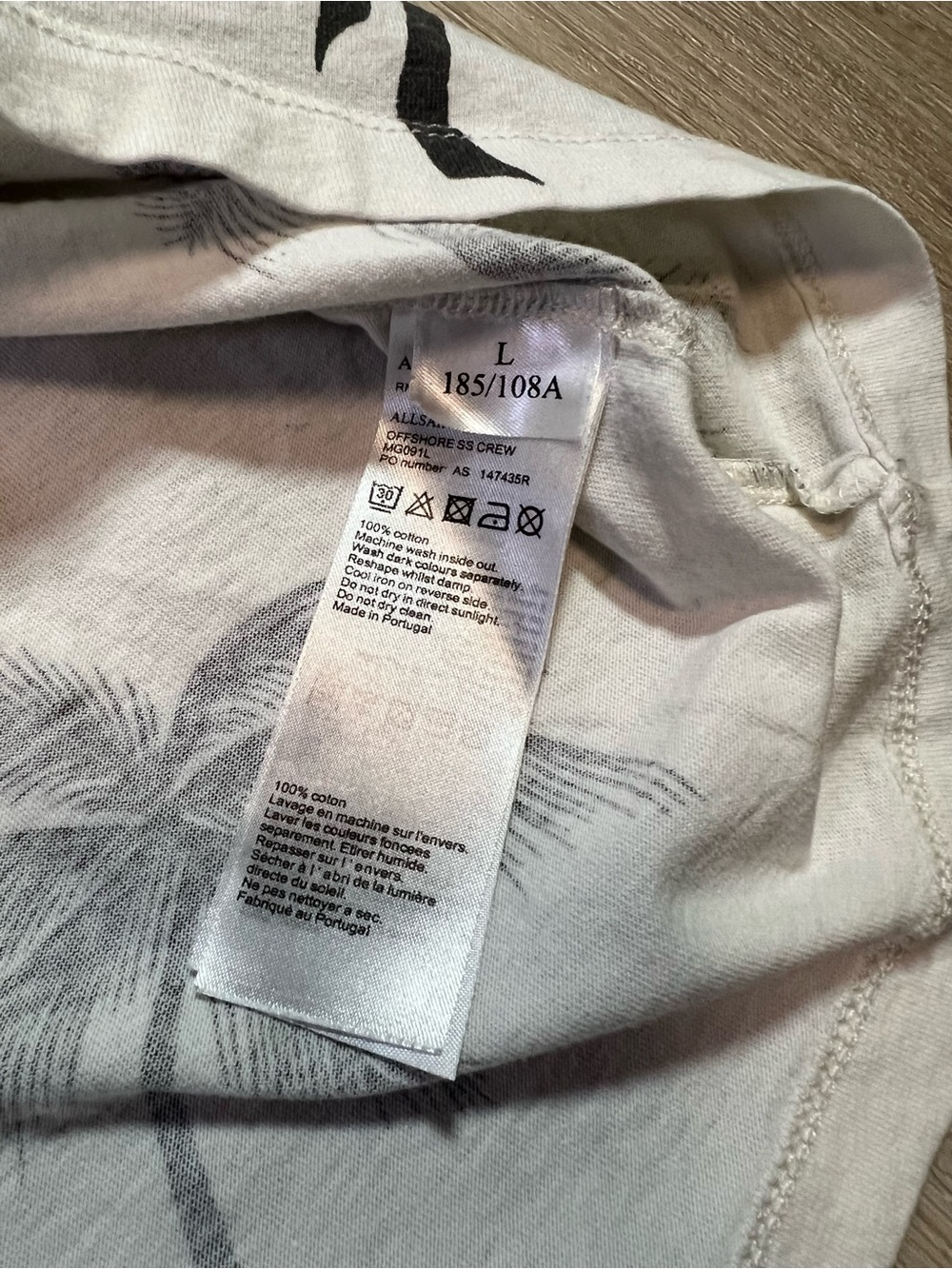 AllSaints Oversized Fit White Tee with Black Palm Print - Picture 6 of 7